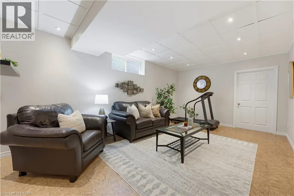 240 WOODHAVEN Road Unit# A #A