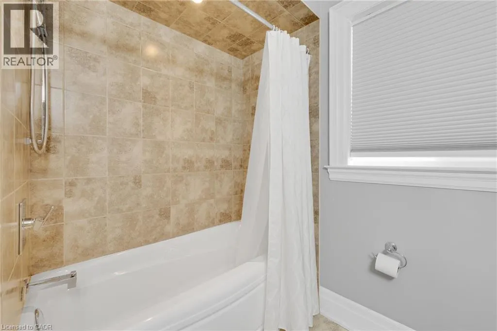 85 KOPPERFIELD Lane