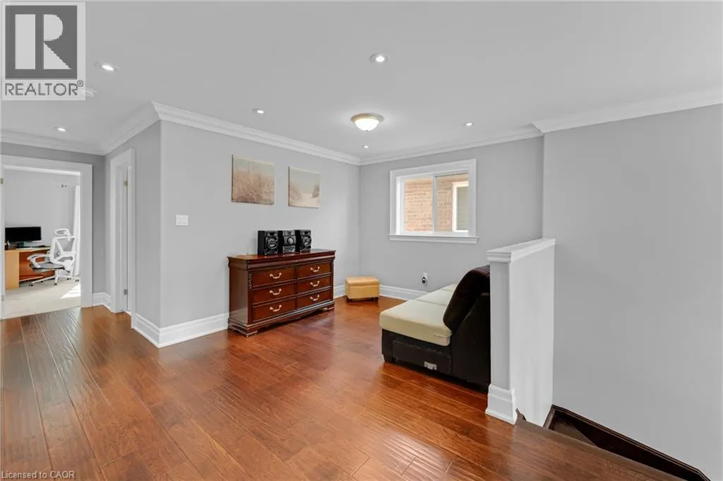 85 KOPPERFIELD Lane