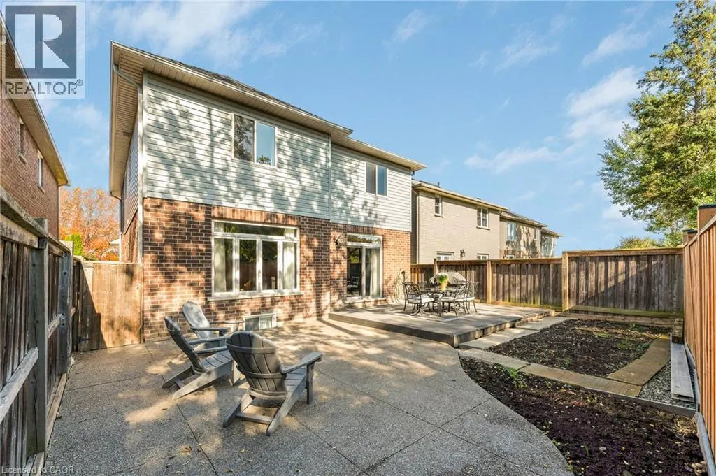 85 KOPPERFIELD Lane