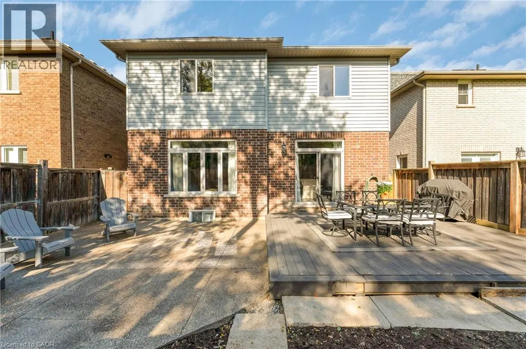 85 KOPPERFIELD Lane