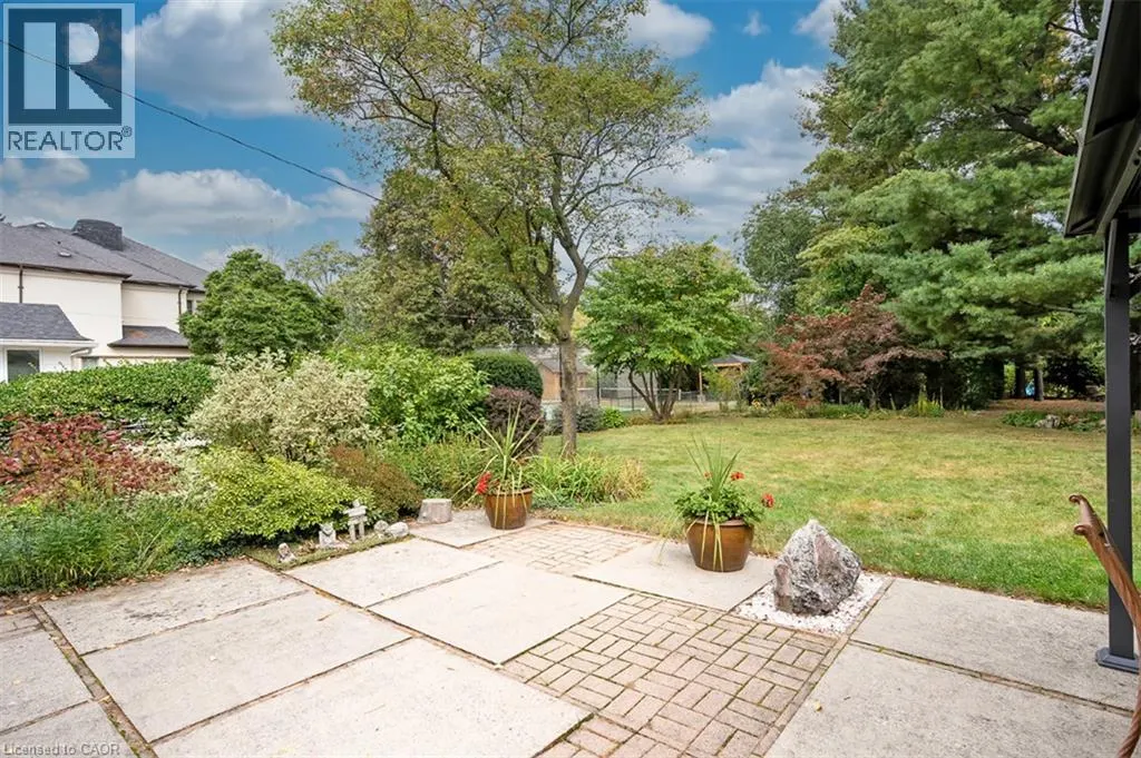 283 BELVENIA Road