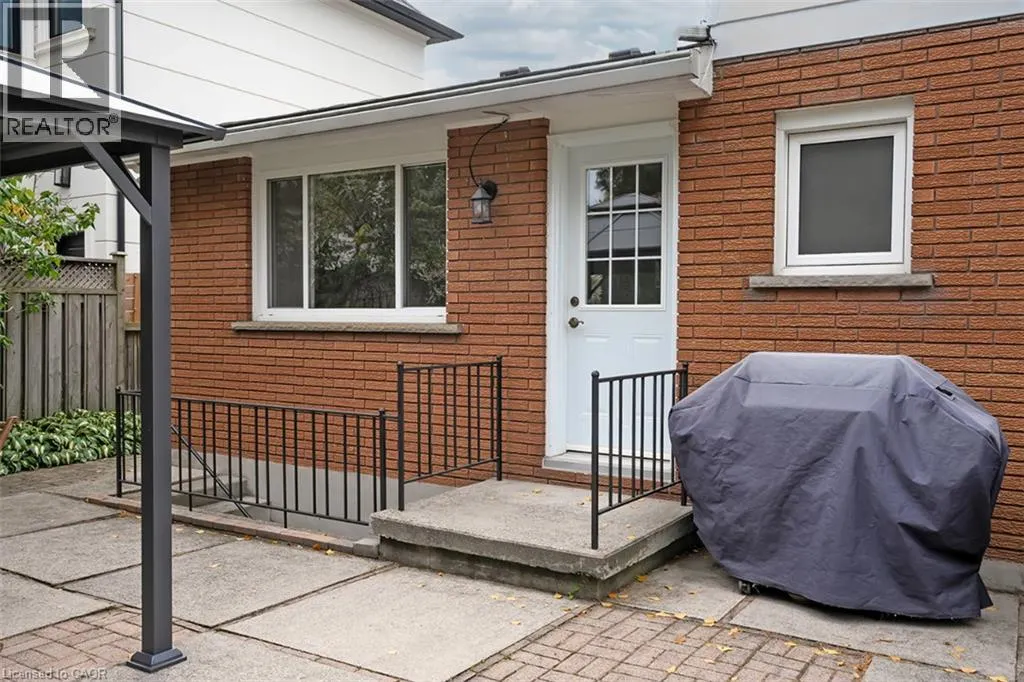 283 BELVENIA Road