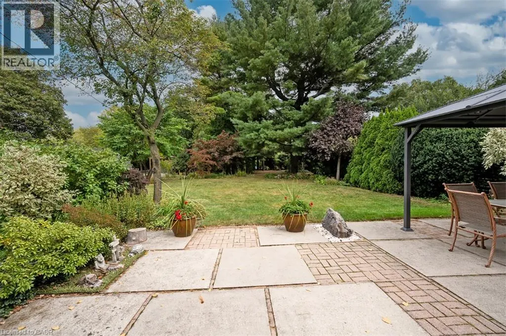 283 BELVENIA Road