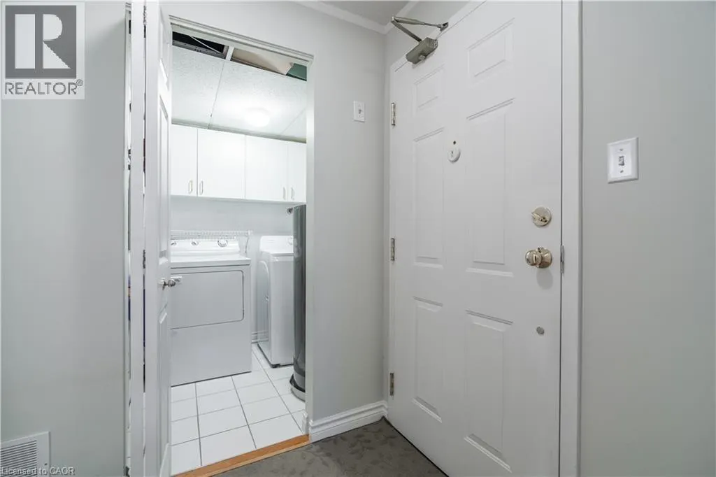 970 GOLF LINKS Road Unit# 306 #306