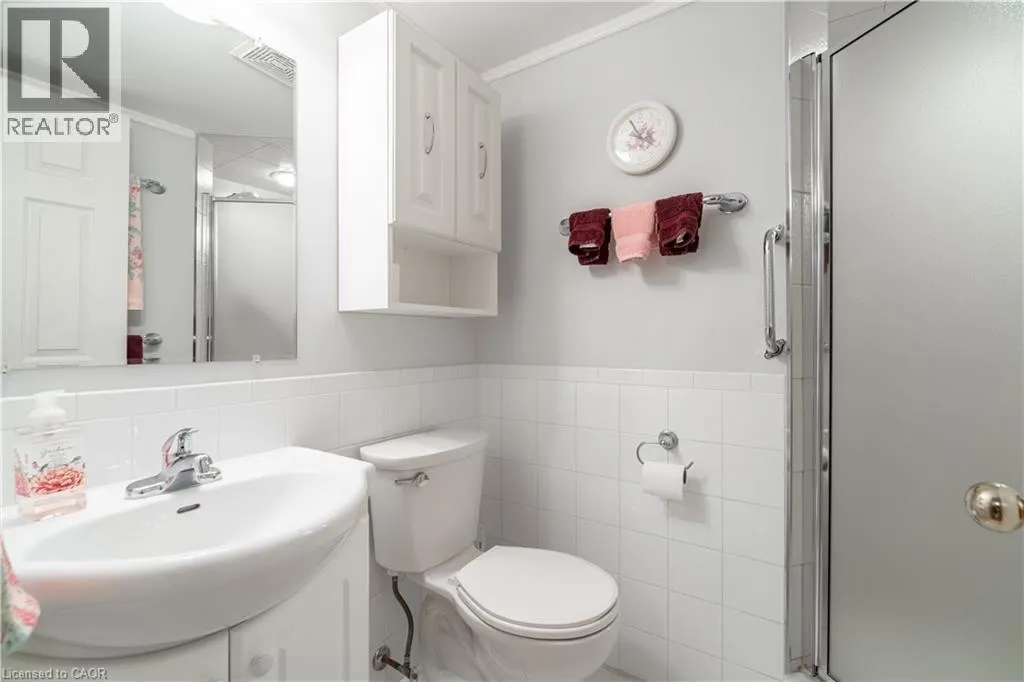 970 GOLF LINKS Road Unit# 306 #306