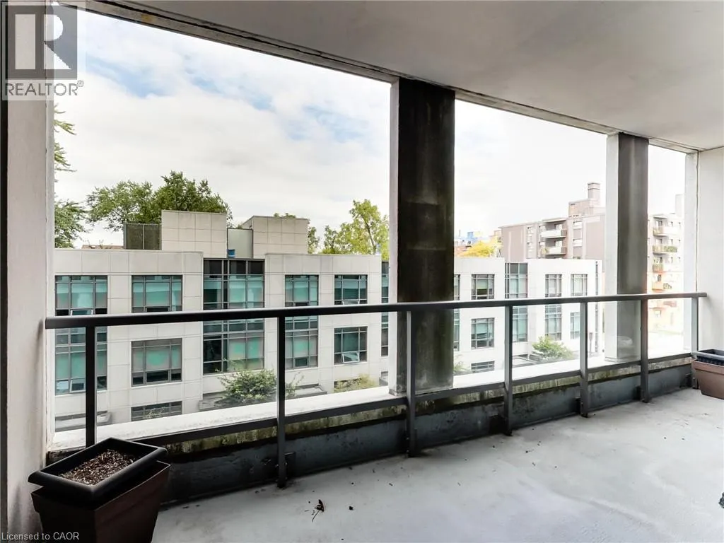 11 BRONTE Road Unit# 306 #306