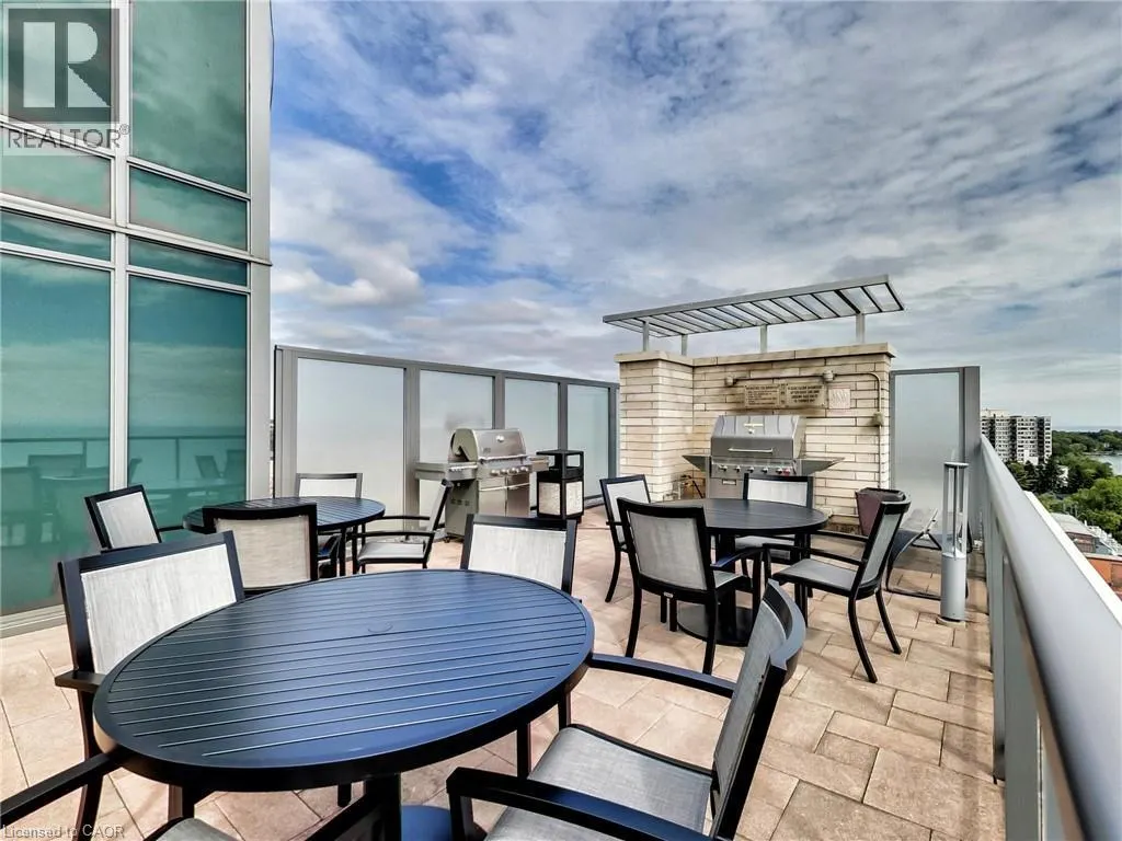 11 BRONTE Road Unit# 306 #306