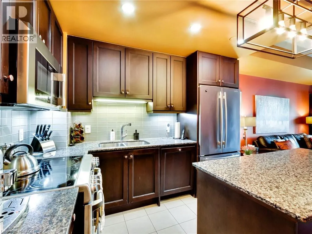 11 BRONTE Road Unit# 306 #306