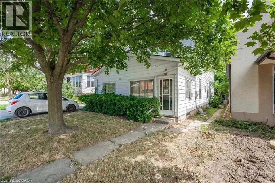 567 WOOLWICH Street Unit# 4 #4