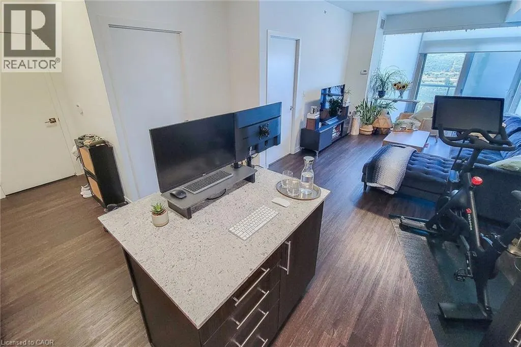 2093 FAIRVIEW Street Unit# 1810 #1810