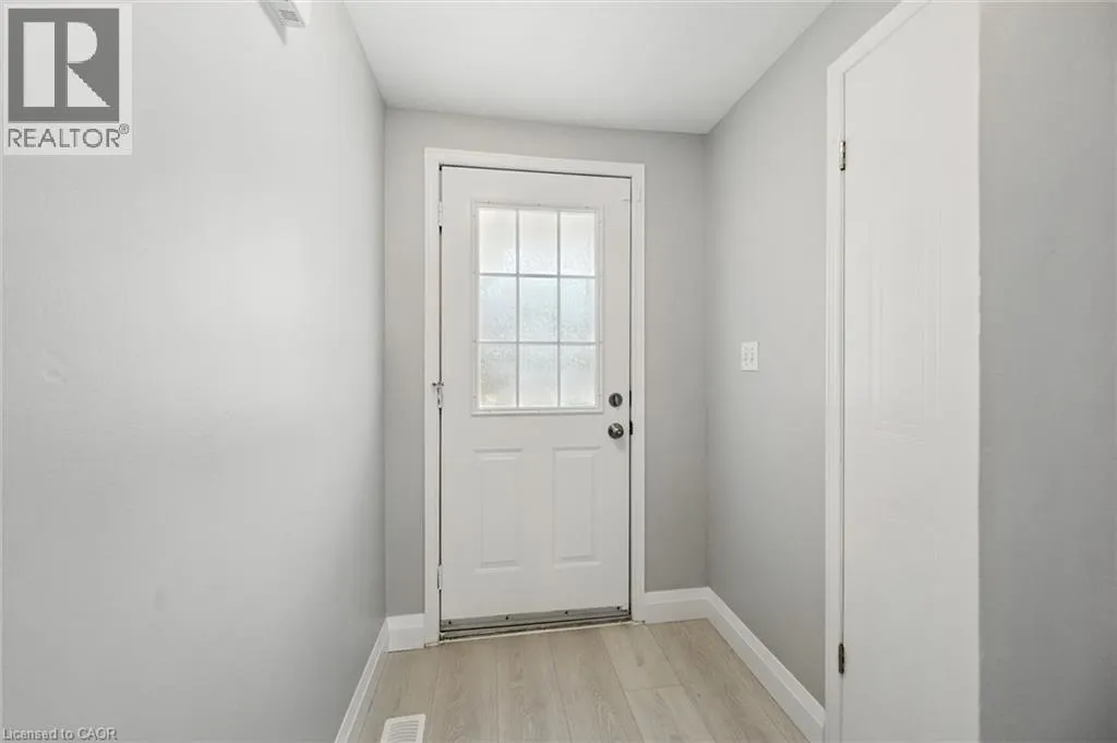 78 FOXGLOVE Crescent
