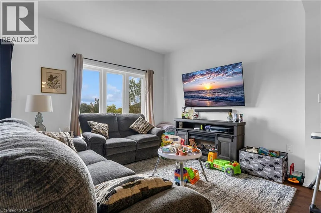 4879 CONNOR Drive