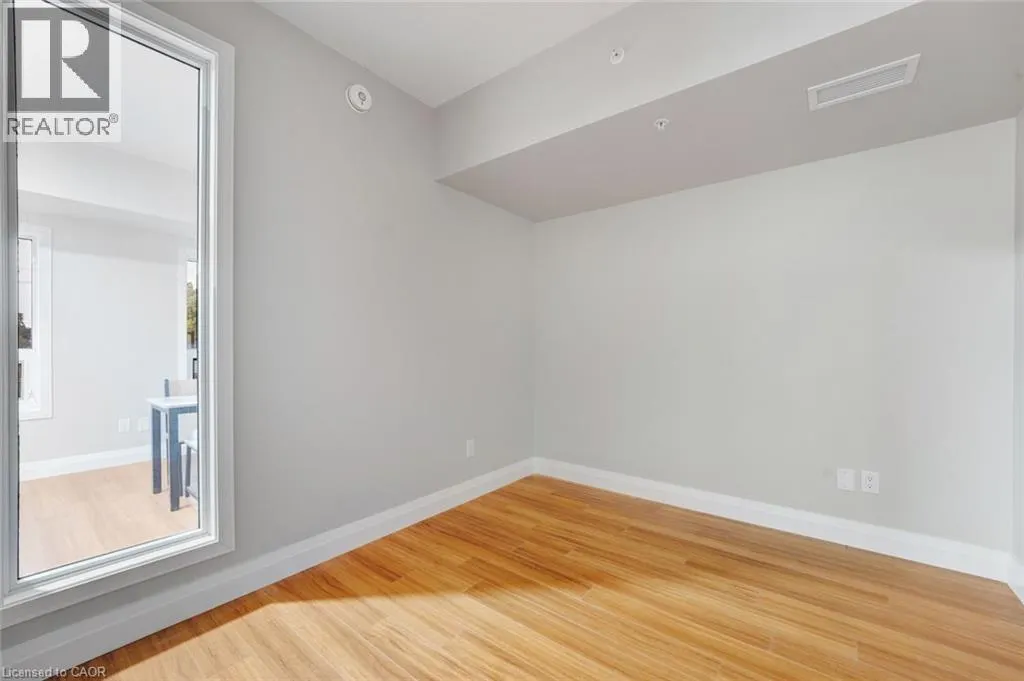 1 WELLINGTON Street Unit# 207 #207