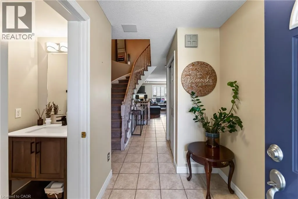 11 ELDERBERRY Avenue