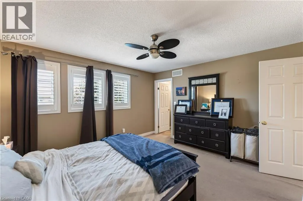 11 ELDERBERRY Avenue