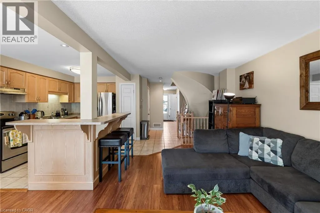 11 ELDERBERRY Avenue