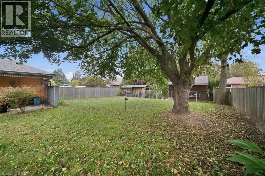 83 FAIRVIEW Drive