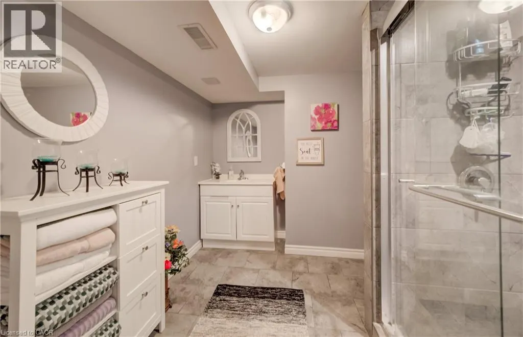 521 SNOWDROP Court