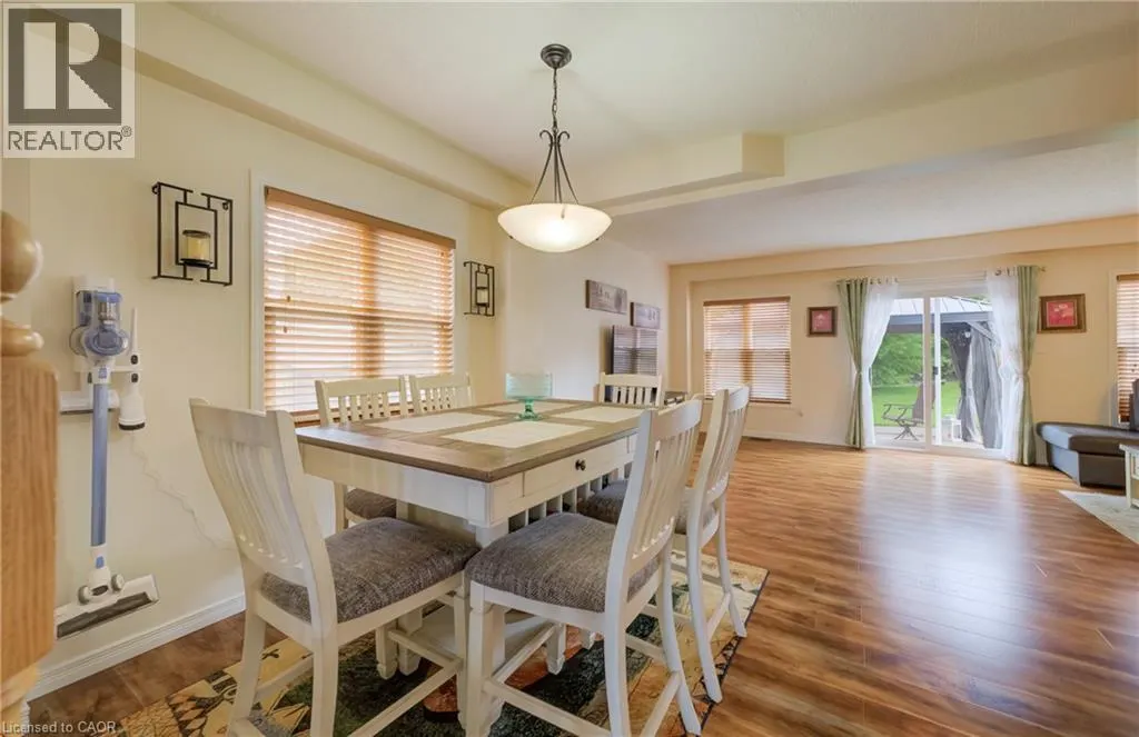 521 SNOWDROP Court