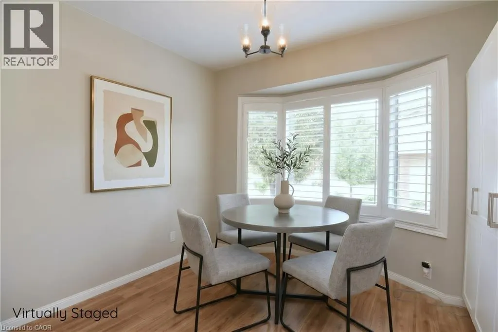 157 SILVERBIRCH Boulevard
