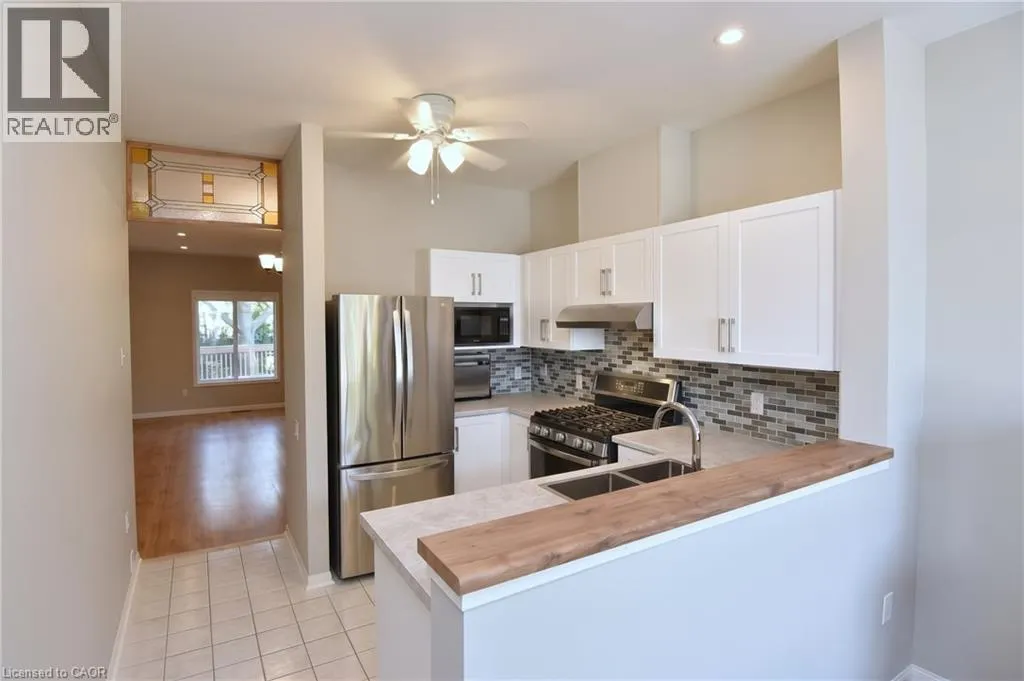 157 SILVERBIRCH Boulevard