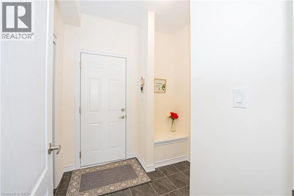 22 OAKTREE Drive