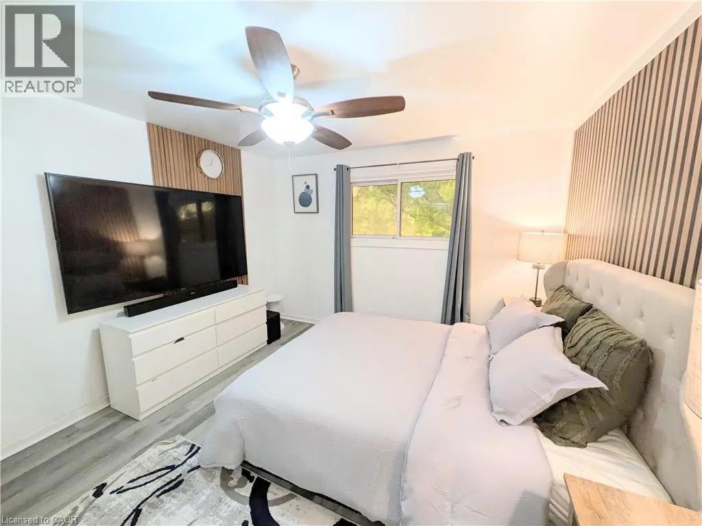 22 RIVERDALE Drive Unit# 1 #1