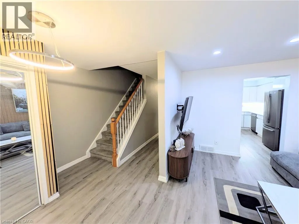 22 RIVERDALE Drive Unit# 1 #1
