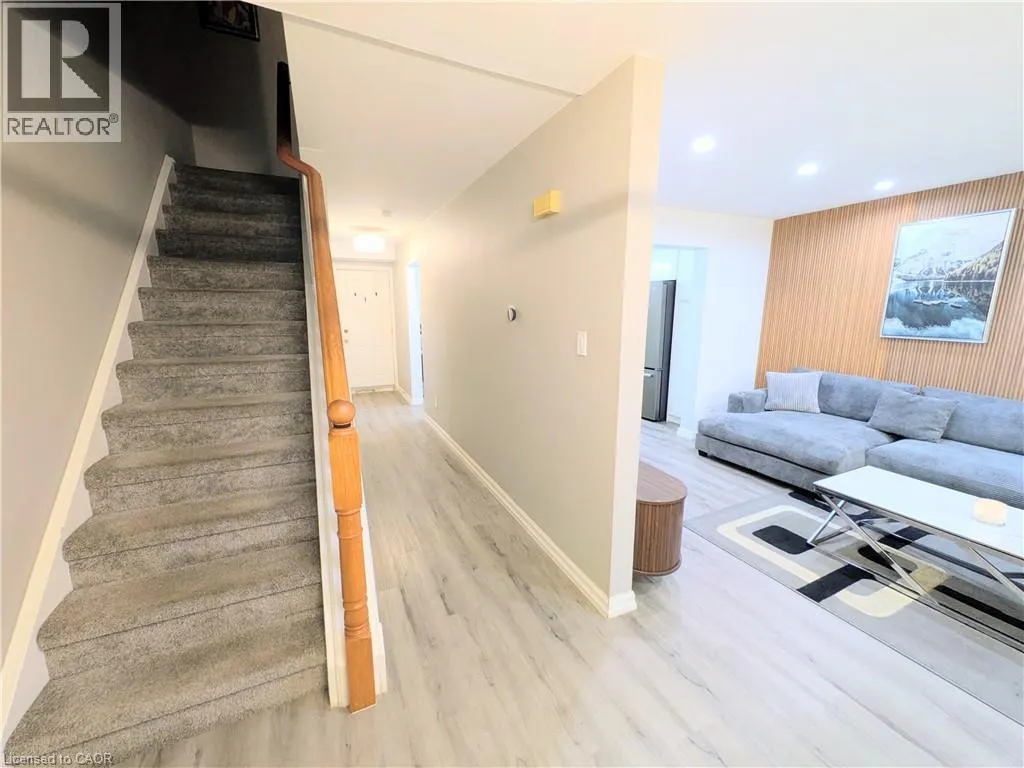 22 RIVERDALE Drive Unit# 1 #1