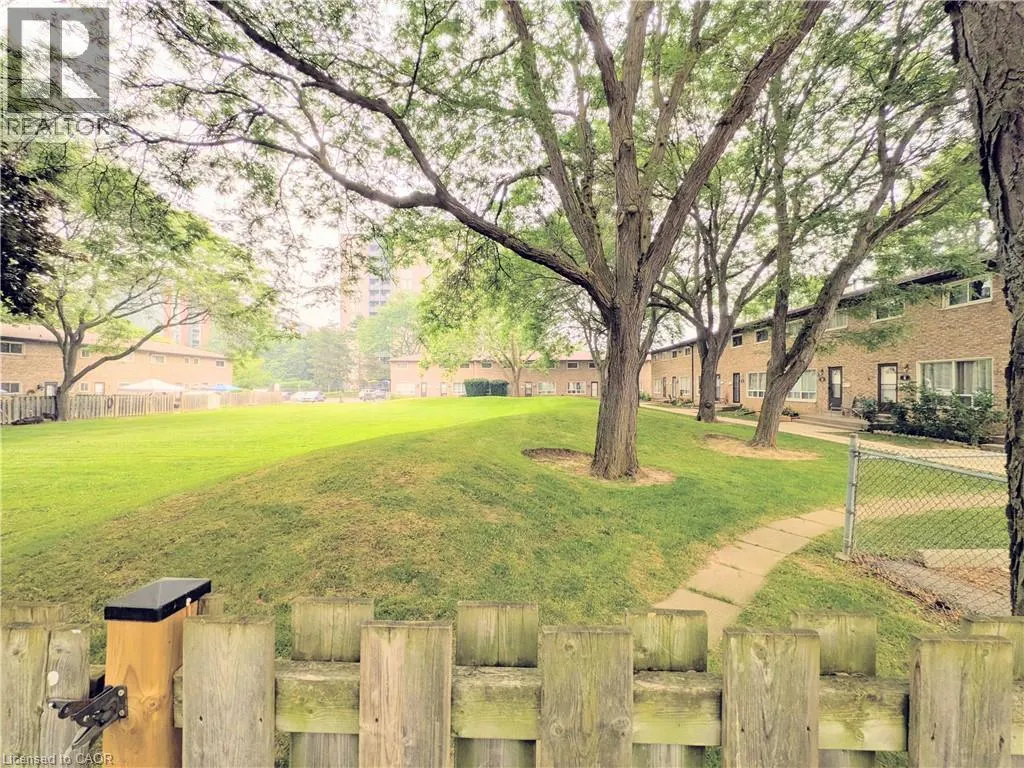 22 RIVERDALE Drive Unit# 1 #1