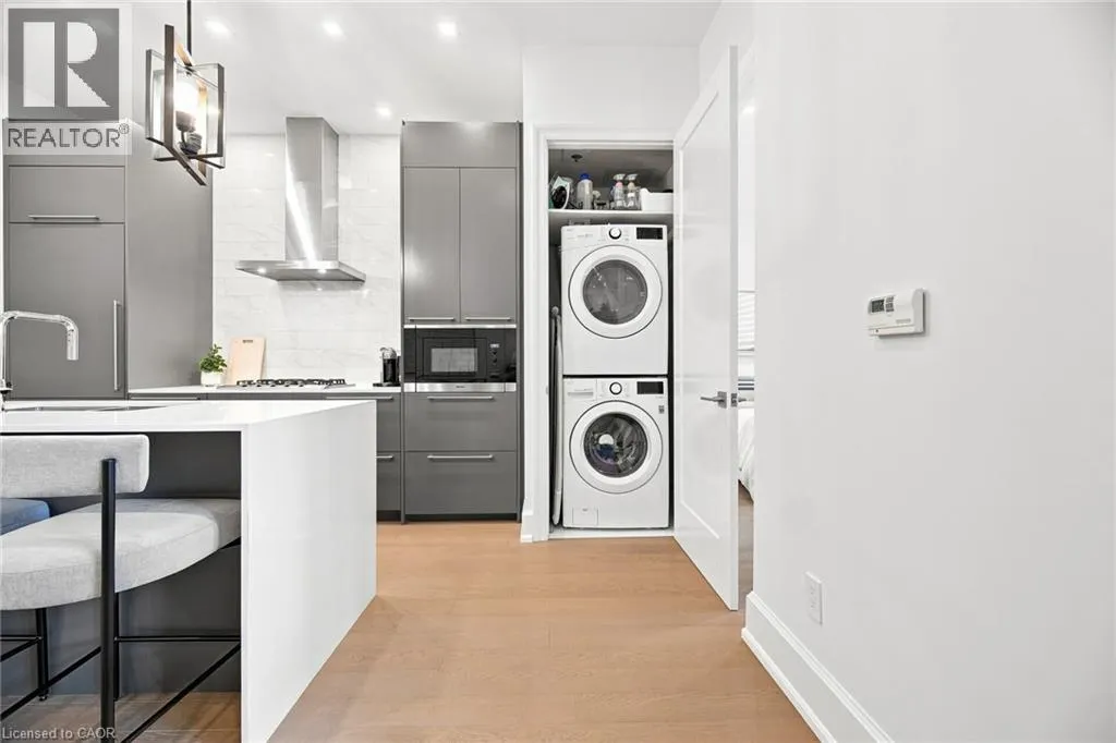 1441 ELGIN Street Unit# 106 #106