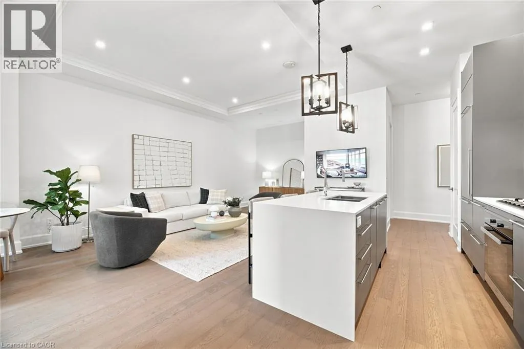 1441 ELGIN Street Unit# 106 #106