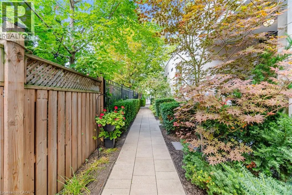 1441 ELGIN Street Unit# 106 #106