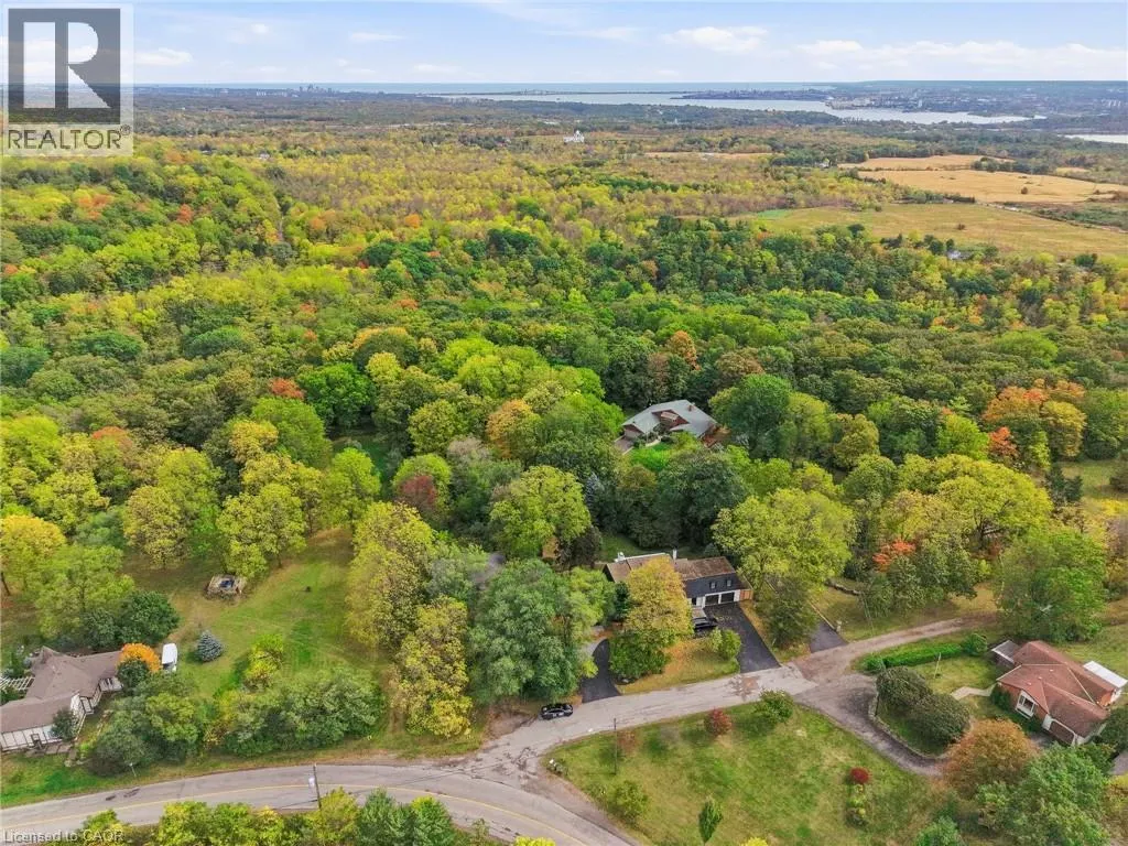 402 ROCK CHAPEL Road