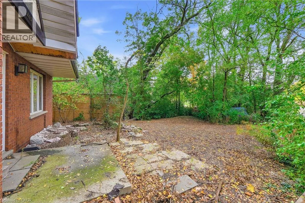 402 ROCK CHAPEL Road
