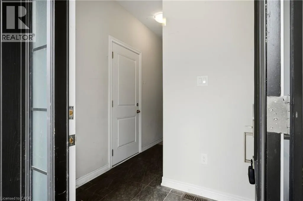 10 BIRMINGHAM Drive Unit# 32 #32