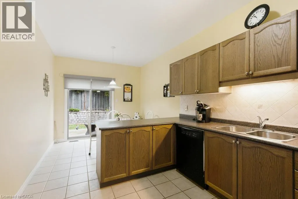 34 SOUTHBROOK Drive Unit# 7 #7
