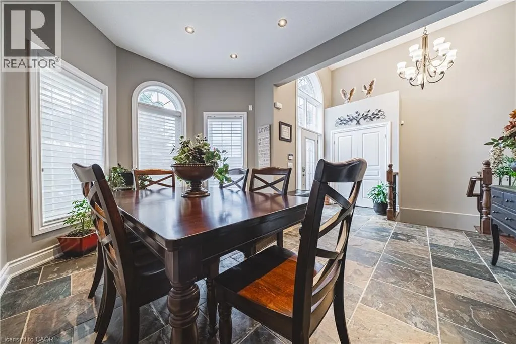 137 PINEHILL Drive