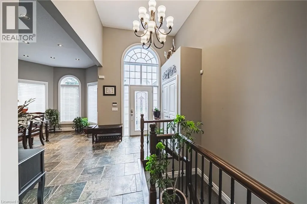 137 PINEHILL Drive