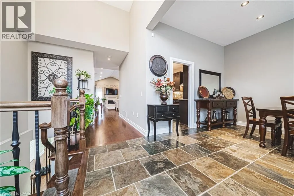 137 PINEHILL Drive