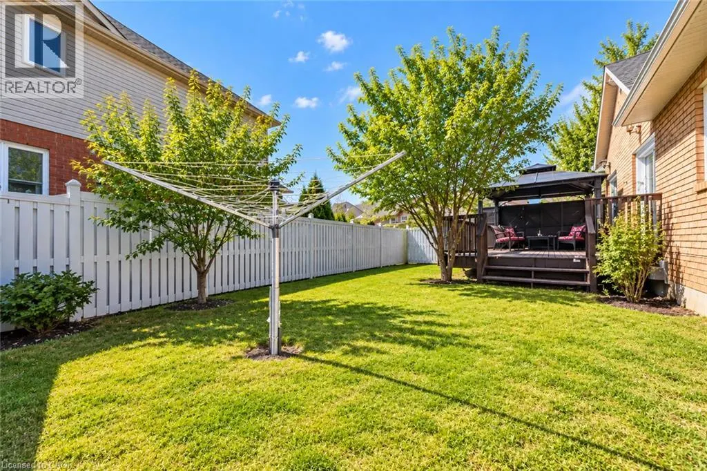 137 PINEHILL Drive
