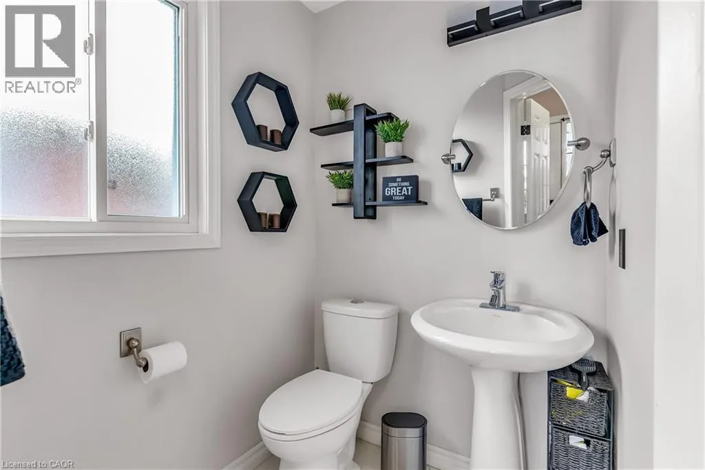193 MOUNTAIN LAUREL Crescent