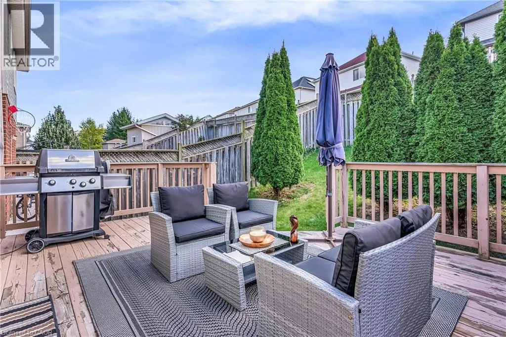 193 MOUNTAIN LAUREL Crescent
