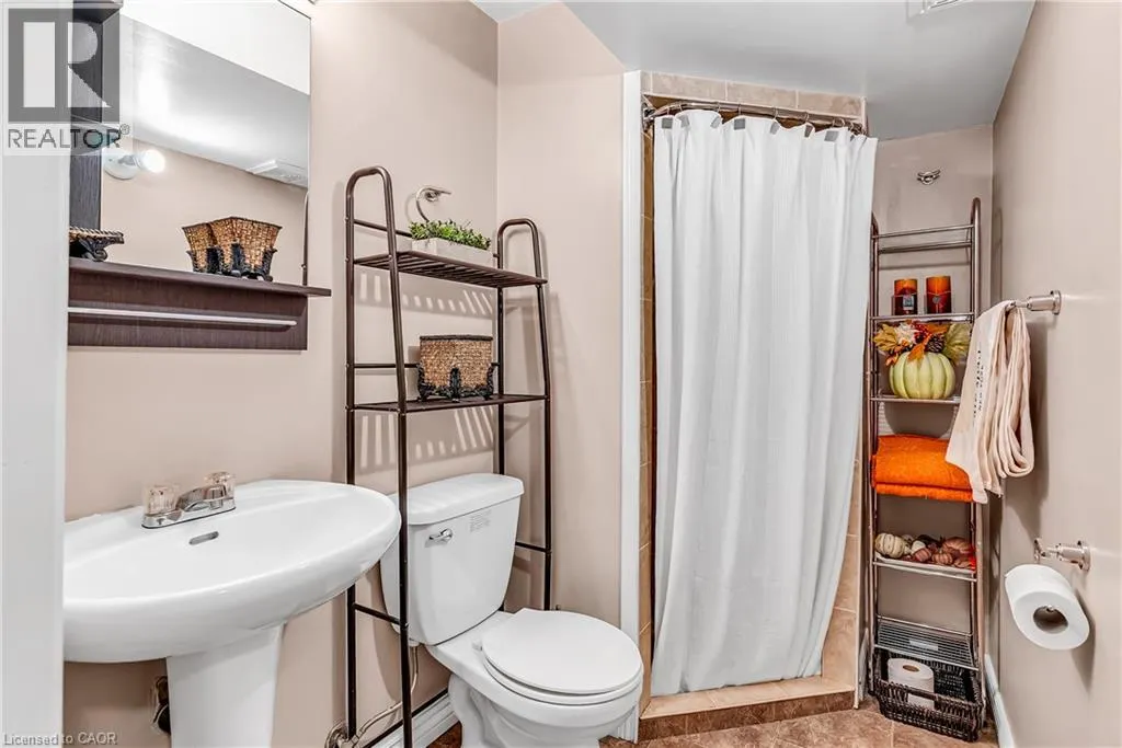 193 MOUNTAIN LAUREL Crescent