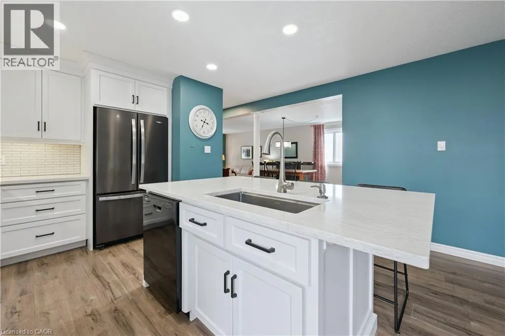 258 DEARBORN Boulevard