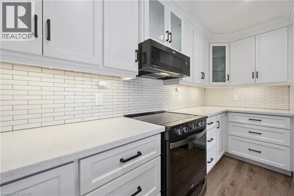 258 DEARBORN Boulevard