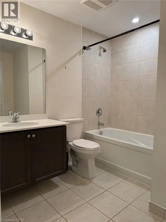 16 CONCORD Place Unit# 104 #104