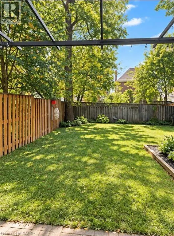 343 DALHOUSIE Street