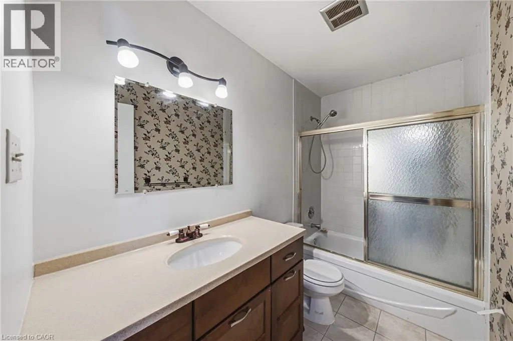 564 SHERATON Road Unit# 14 #14